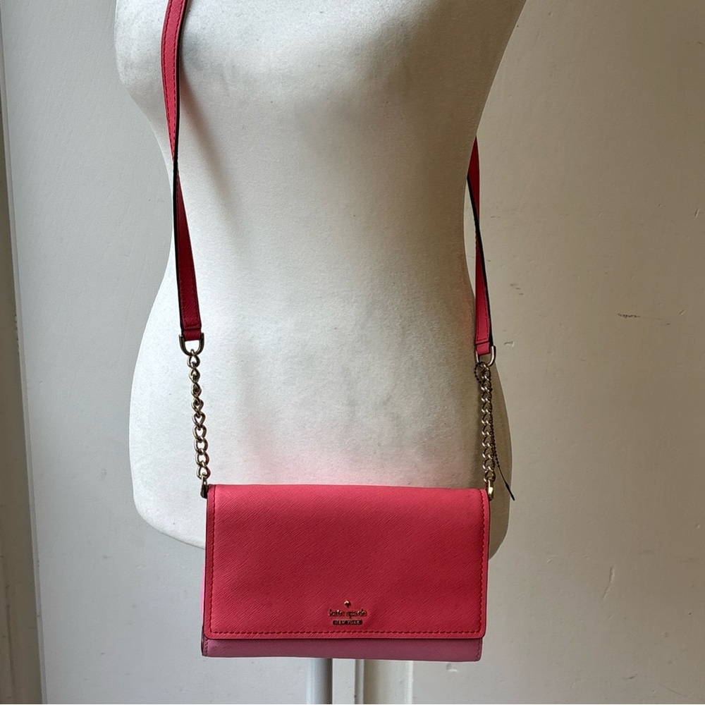 NWT Kate Spade small Crossbody leather purse pink w chic gold strap city chic